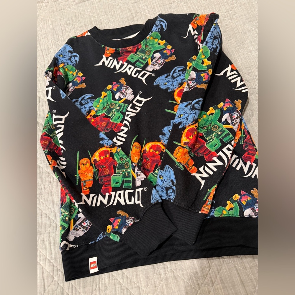 H&M Boys Multicolor Lego Ninjago Graphic Crewneck Sweatshirt